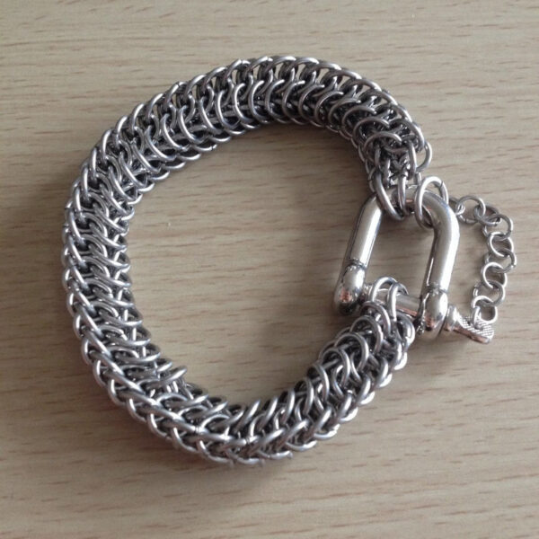 Dragonback Chainmaille Bracelet by Destai